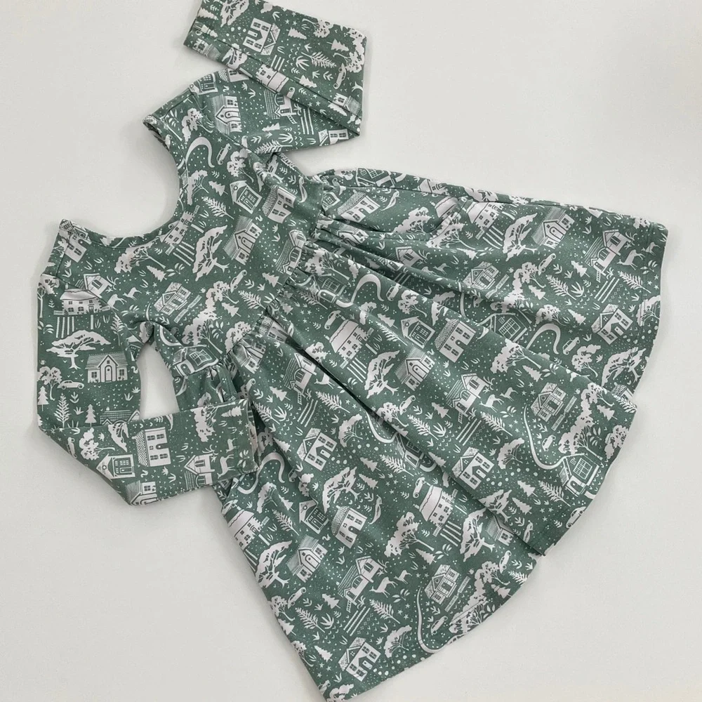 Hanna Andersson Dress (size 90)